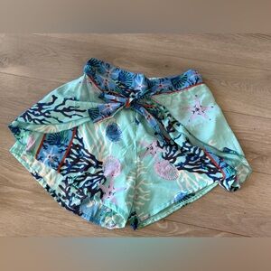 Flowy sea print shorts with tie front